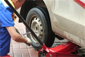通辽附近拖车24小时服务热线电话